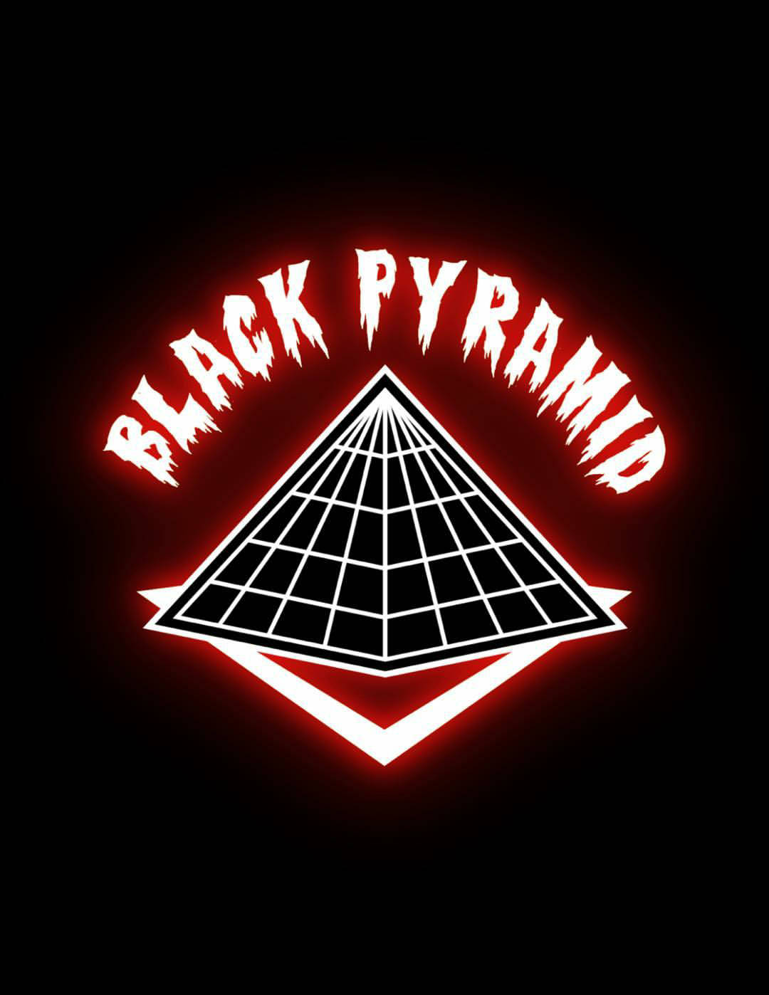 霓虹紅色金字塔標誌，'BLACK PYRAMID' 文字在黑色背景上發光。
