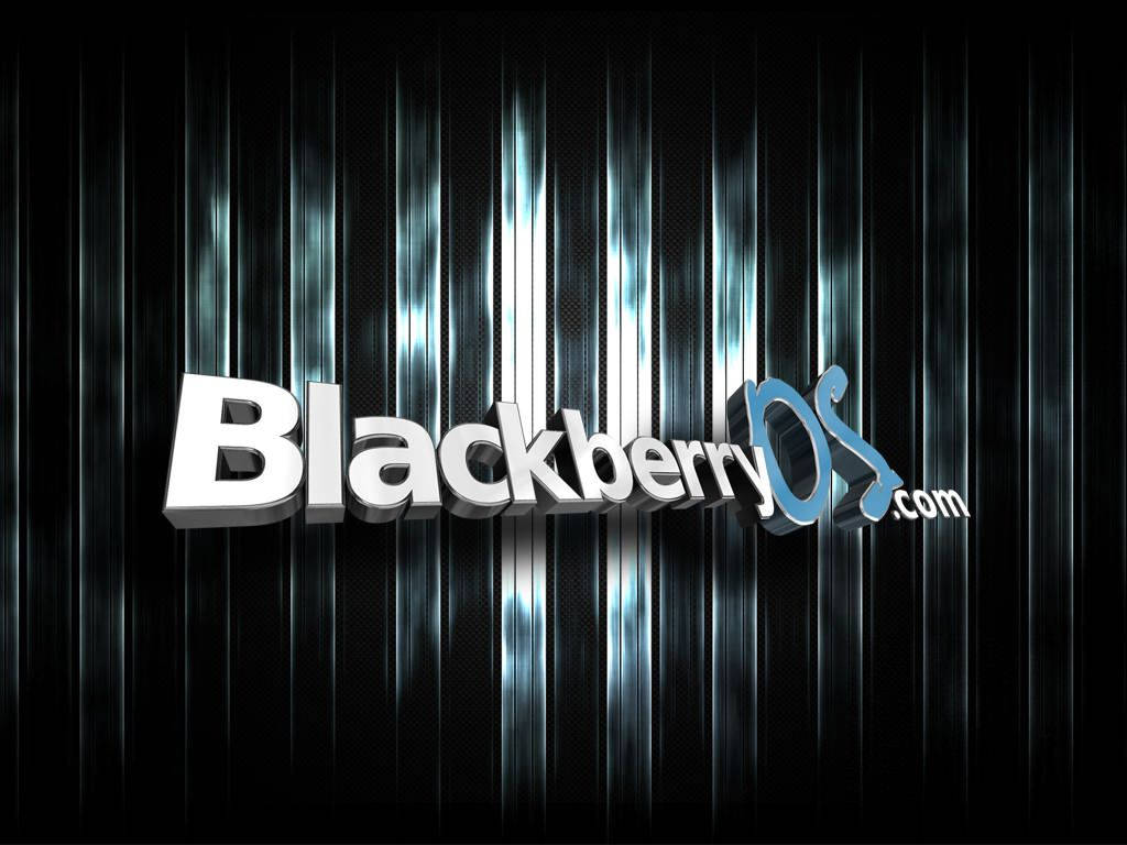 黑莓作業系統藝術 壁紙 — BlackBerry OS 標誌以3D鉻字體在黑暗背景上發光，帶有垂直光條。