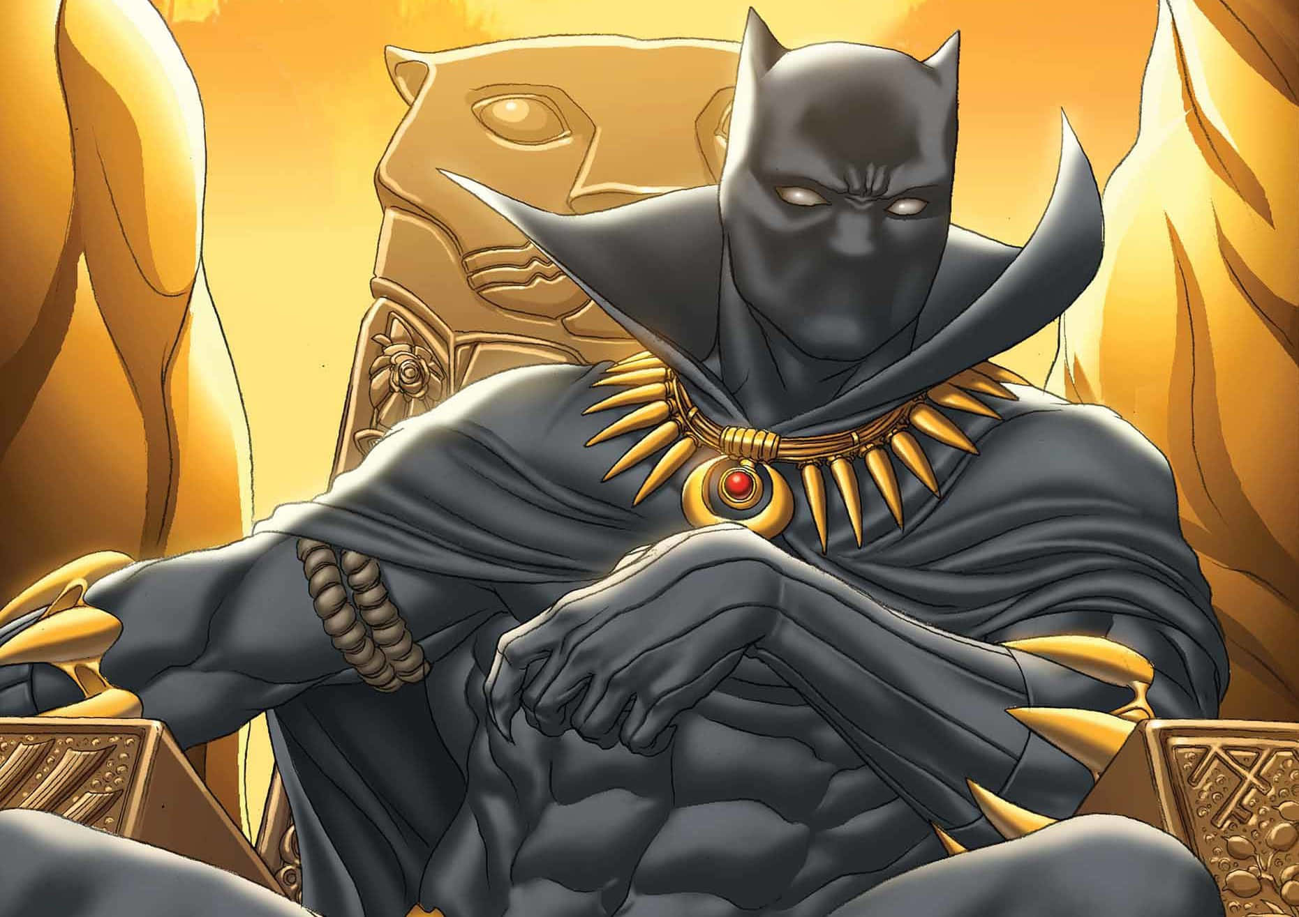 King Of Wakanda 桌布 壁紙 — 黑豹威嚴地坐在一張雕刻精緻的金色王座上，戴著尖刺項圈和披風，背景是燦爛的金色。