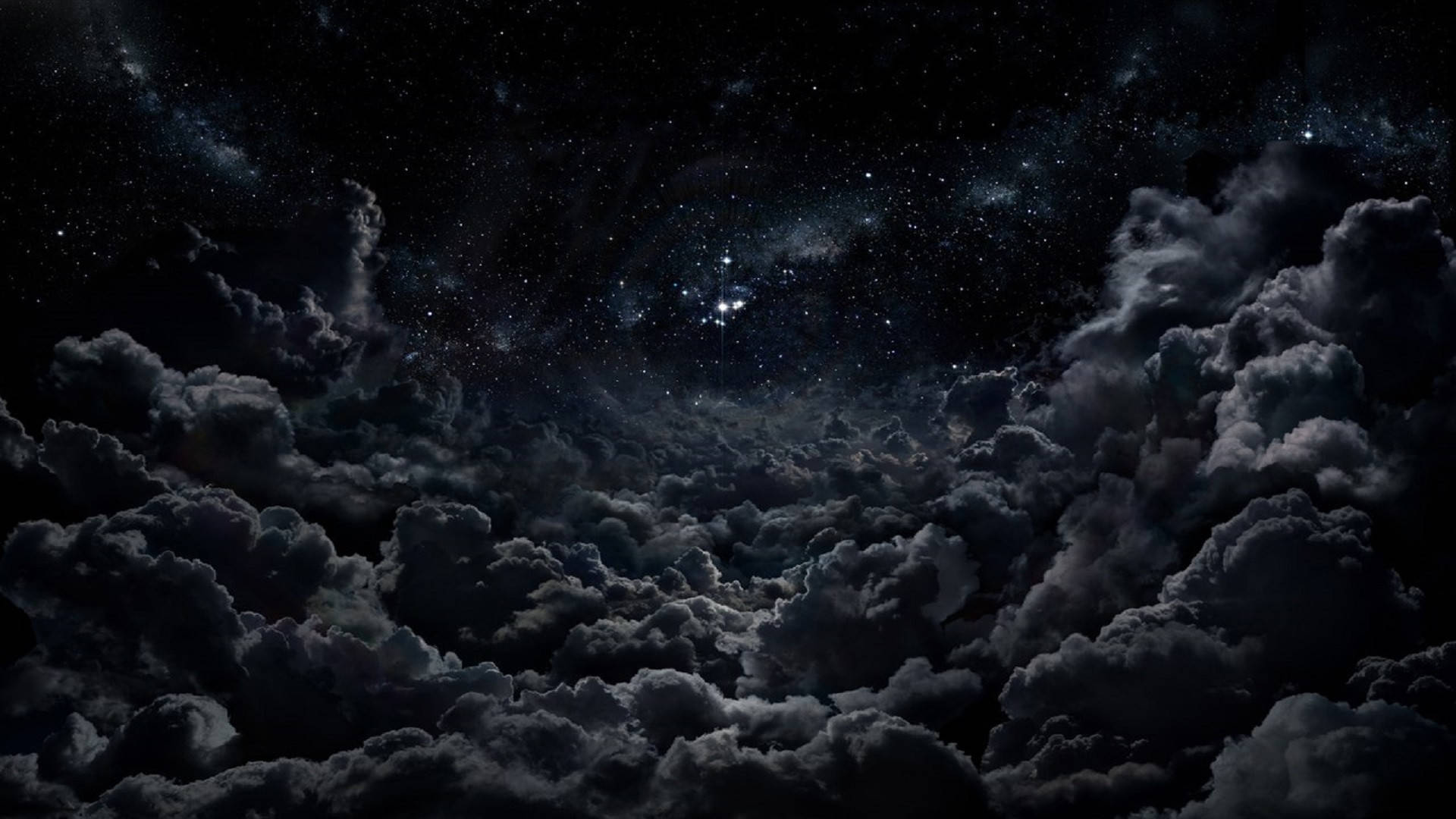烏雲散開，露出上方的星空夜空。
