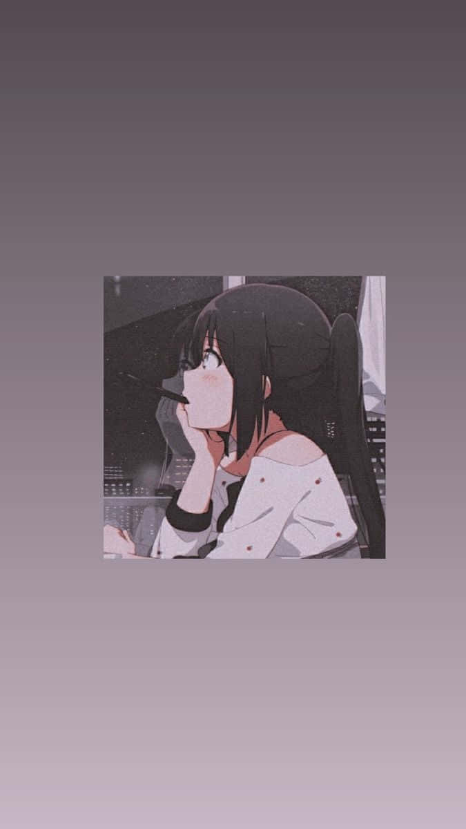 動漫女孩望著雨痕斑斑的窗外，看向夜晚的城市