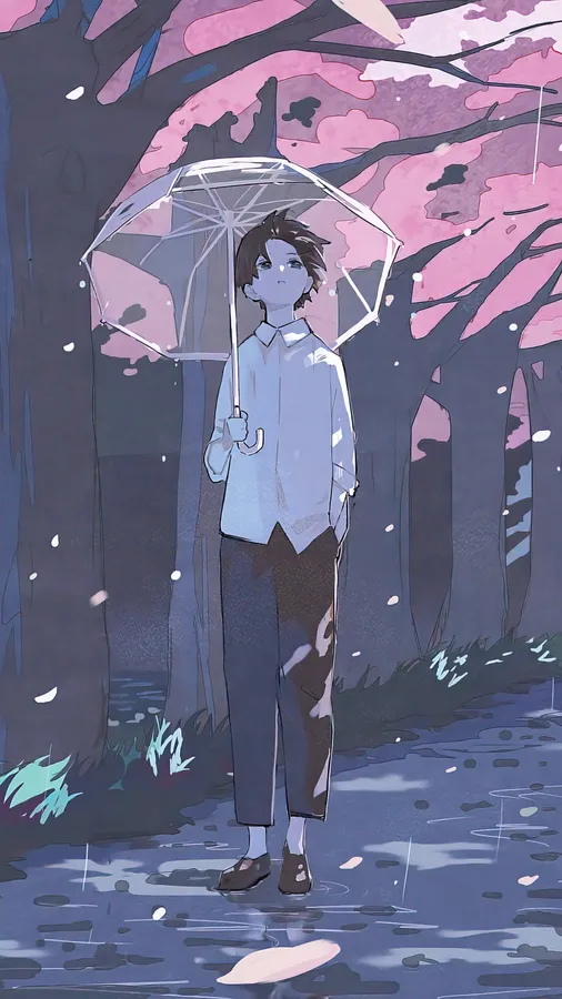 一個年輕人在黃昏時分的雨櫻花林中,站在透明雨傘下。