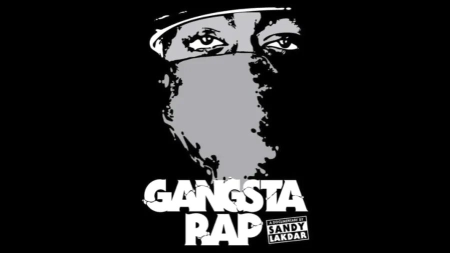 Gangsta Rap 紀錄片海報,特色是戴著面具的臉孔和強烈的眼神。