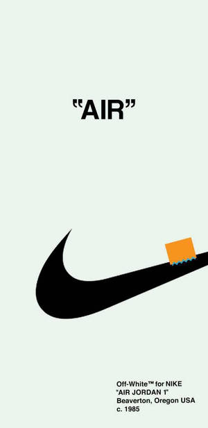 淺綠色背景上黑色Nike標誌配橙色膠帶細節，附文字。