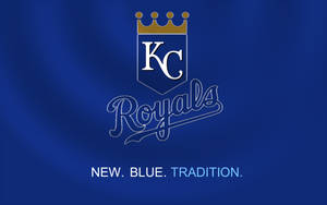 Kansas City Royals 棒球隊標誌，藍色背景，附有標語 new blue tradition
