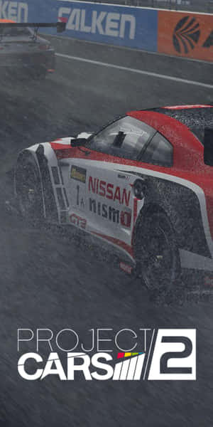 紅白色日產賽車在Project Cars 2中於潮濕賽道上雨中疾馳。