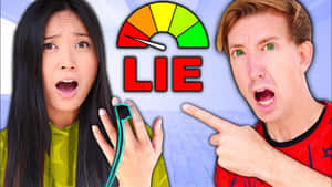 兩個人對標有「謊言」的測謊儀表作出震驚反應。