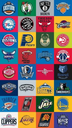 彩色方塊中的NBA球隊標誌網格