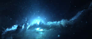 深空中帶有星星的發光藍色星雲