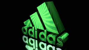 黑色背景上帶有漩渦圖案和反射的光澤綠色Adidas標誌。