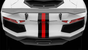 白色林寶堅尼Aventador車尾，配紅色尾燈及賽車條紋。