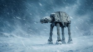 一架巨大的AT-AT步行機在冰凍行星的暴風雪中移動。
