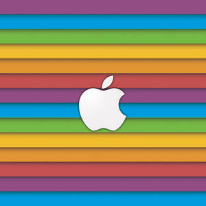 白色Apple標誌在彩虹條紋背景上