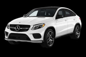 白色平治 GLE Coupe SUV，黑色車頂和合金輪圈，黑色背景。 — MacBook Air 13 壁紙