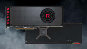 AMD Radeon 顯示卡，帶有紅色標誌和散熱風扇，背景為煙霧瀰漫的深色。