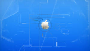藍色數碼背景上的Apple標誌，帶有電路線條和刮痕