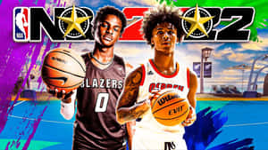 兩名NBA籃球運動員在色彩繽紛的球場上手持籃球，並帶有遊戲標誌。