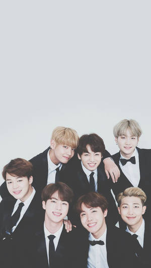 BTS成員V、Jungkook、Jimin、Suga、Jin、RM與J-Hope身穿黑色西裝的壁紙 桌布