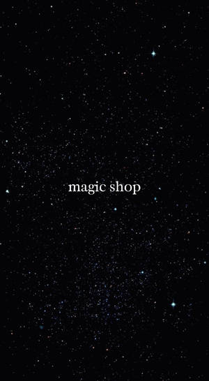 星空夜空，居中文字 magic shop