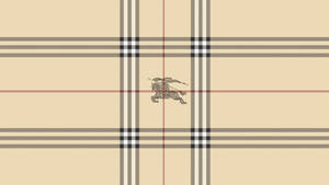 Burberry 格紋圖案，中央有騎士標誌，背景為奶油色