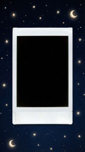 空白寶麗來相框襯托住滿天星星同新月嘅夜空