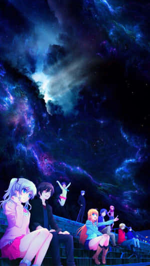 動漫群體欣賞夜空中色彩繽紛的星雲。