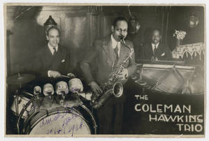 Coleman Hawkins Trio 爵士樂隊在復古俱樂部現場表演。 — 音樂 GIF 壁紙