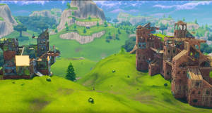 Fortnite 遊戲景觀，藍天下綠色山丘上的木質建築。