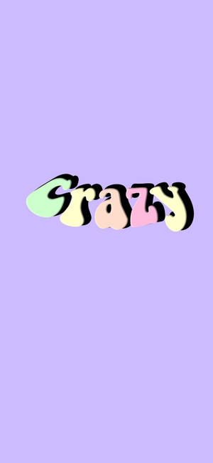 薰衣草背景上以粉彩彩虹3D字體顯示的Crazy文字