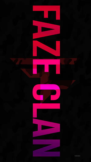 深色迷彩背景上嘅漸變粉紅同紫色 FAZE CLAN 標誌 — 簡約 壁紙