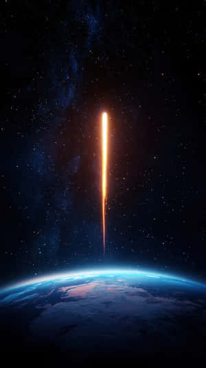 一顆明亮的橙色流星在地球藍色彎曲地平線上方穿過太空，背景有星星和星系