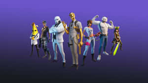 七個《Fortnite》遊戲角色穿著色彩繽紛的服裝，手持武器擺姿勢。
