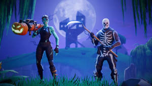 兩個Fortnite角色，一個拿著南瓜槍的殭屍和一個在夜晚沼澤中的骷髏戰士。