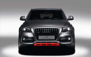 啞光灰色 Audi Q5 定制概念 SUV，在工作室燈光下帶有紅色保險槓。 — Steam Deck OLED 壁紙