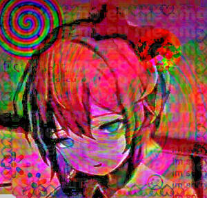 在色彩繽紛的數碼扭曲和文字中，一個粉紅色頭髮、戴著面具的故障動漫女孩。