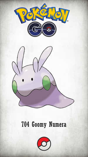 來自Pokémon GO的紫色Goomy寶可夢，有著綠色臉頰和長耳朵。