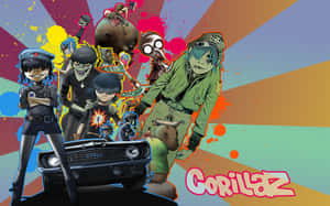 動漫風格的Gorillaz樂隊角色，配有汽車和色彩繽紛的背景。