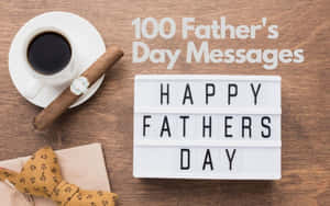 在木桌上用咖啡、雪茄和領結傳達 Happy Fathers Day 訊息。