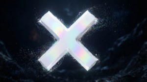一個發光的彩虹色X符號漂浮在黑暗的宇宙空間中，伴隨著粒子