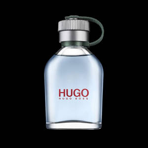 Hugo Boss香水瓶，帶有銀色瓶蓋和綠色繩圈，黑色背景。