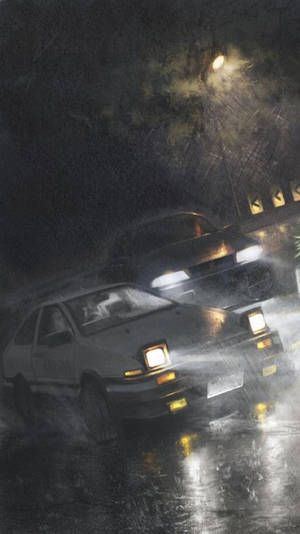 兩輛車在夜雨中疾馳，車頭燈閃爍，濕路反射光影。