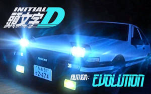 白色AE86飄移車在夜間車頭燈閃爍，下方有Initial D標誌。