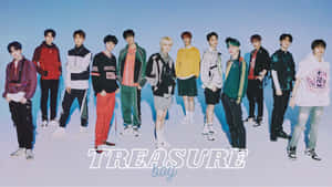 K-pop 男團 TREASURE 穿著色彩繽紛的街頭服在攝影棚擺姿勢