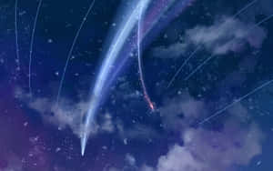 彗星劃過星光燦爛的紫色和藍色夜空，伴有雲層。