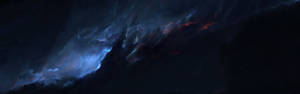 鮮豔的藍色和紅色宇宙氣體在黑暗的佈滿星星的星雲中旋轉。 — 雙螢幕 壁紙