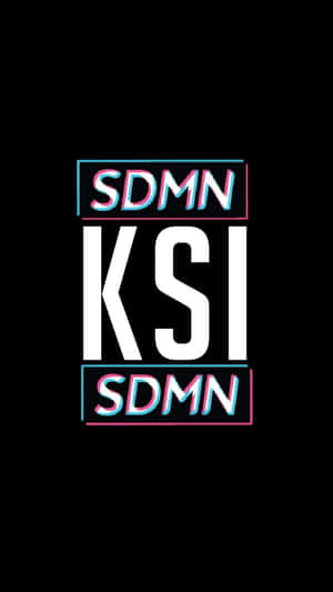 霓虹故障文字標誌，白色 KSI 和故障顏色 SDMN 在黑色背景上。