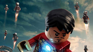 LEGO鐵甲奇俠帶有發光胸部反應器，被飛行的LEGO鐵甲奇俠包圍在陰天中。