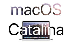手提電腦屏幕顯示 macOS Catalina，配有山景日落壁紙和大型文字疊加。