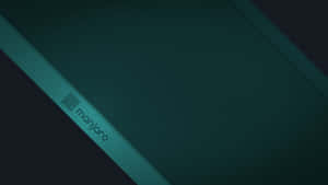 Manjaro 標誌在深色背景上的青綠色對角線條紋上
