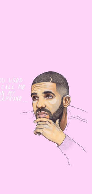 Drake 以沉思姿態，歌詞在粉紅色背景附近漂浮。